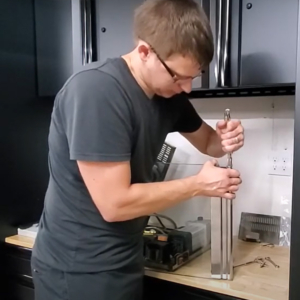 Replace Lid Springs (100-42) Pic 6