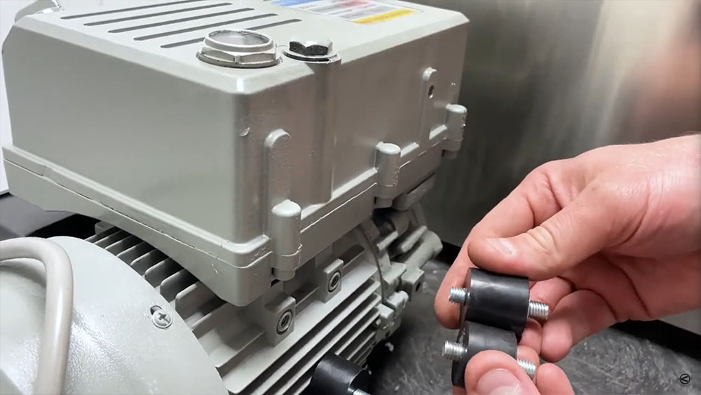 Replace Vacuum Pump Vac310 Pic 5